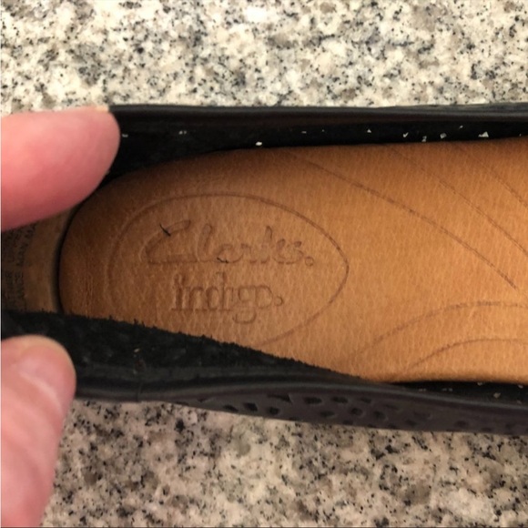Clarks Leather Flats Sz 7.5 - Picture 3 of 3